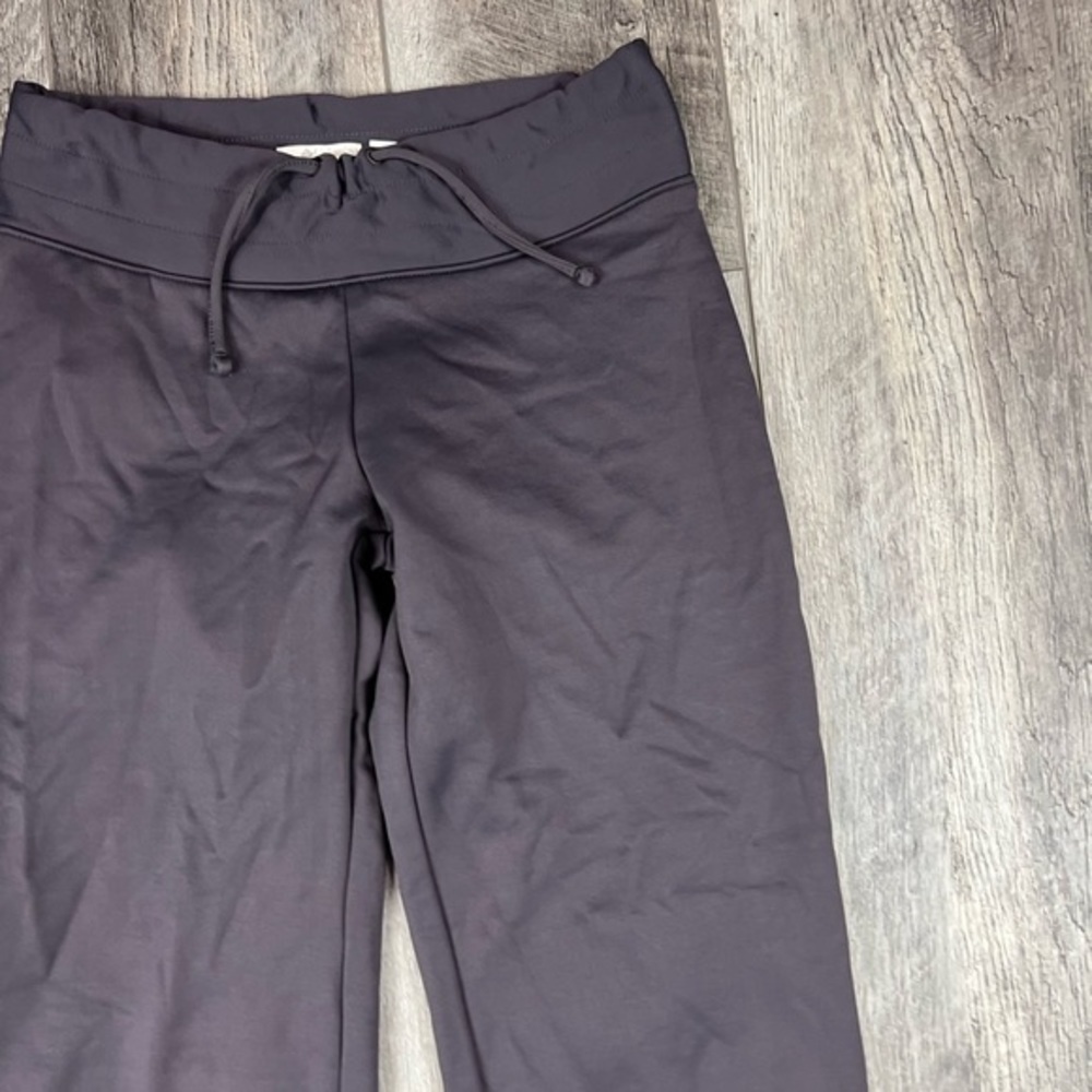 Columbia‎ Purple Sweatpants - Picture 4 of 9